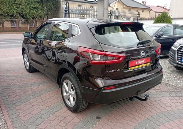 Nissan Qashqai cena 63900 przebieg: 55000, rok produkcji 2018 z Duszniki-Zdrój małe 277